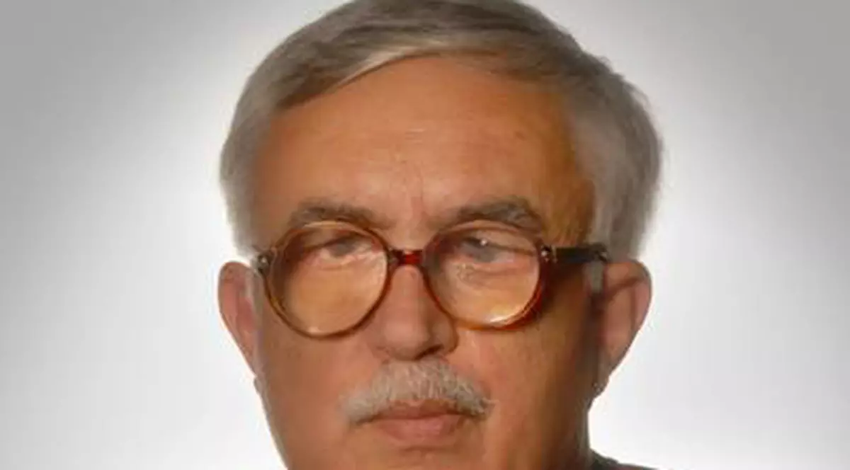 ZEGREAN LOVEŞTE PUTEREA ÎN PLIN.  Declaraţia nimicitoare a preşedintelui Curţii Constituţionale