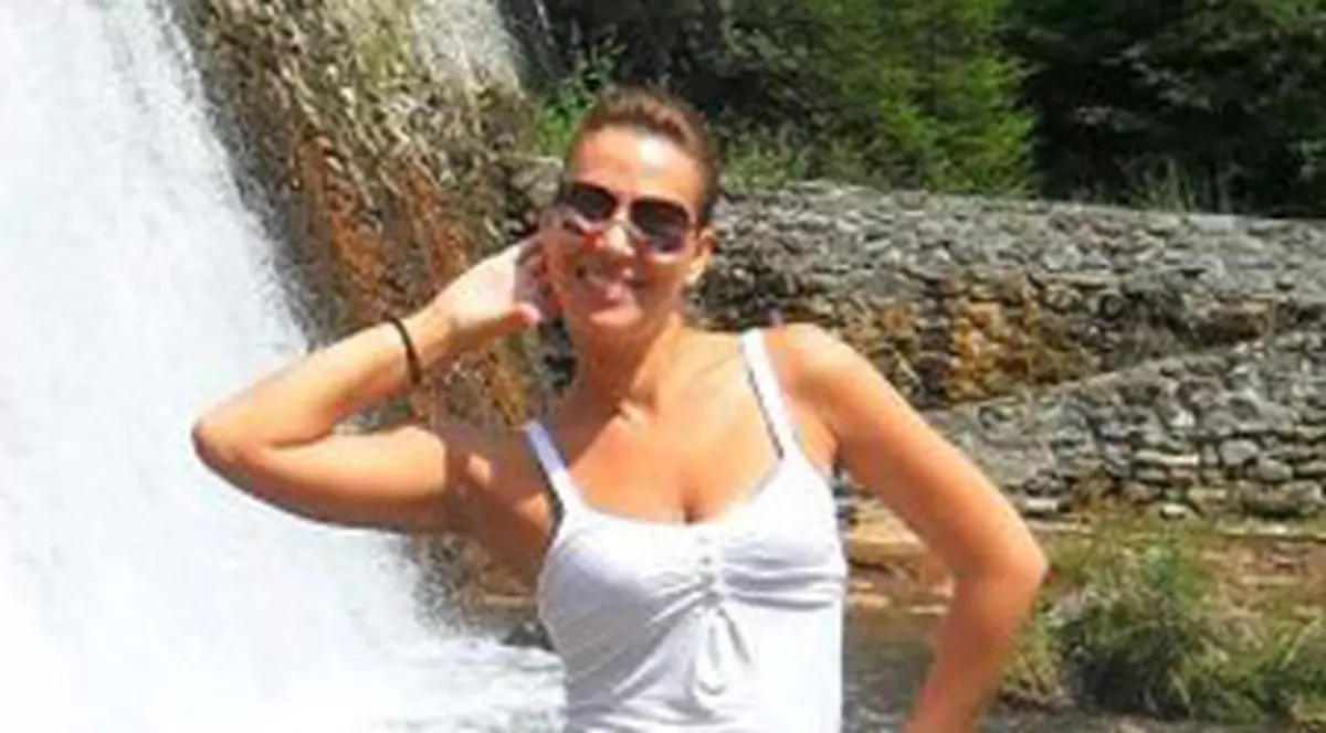 Cioacă a uitat-o pe Elodia! Are de doi ani de zile o relaţie stabilă cu o asistentă din Piteşti!