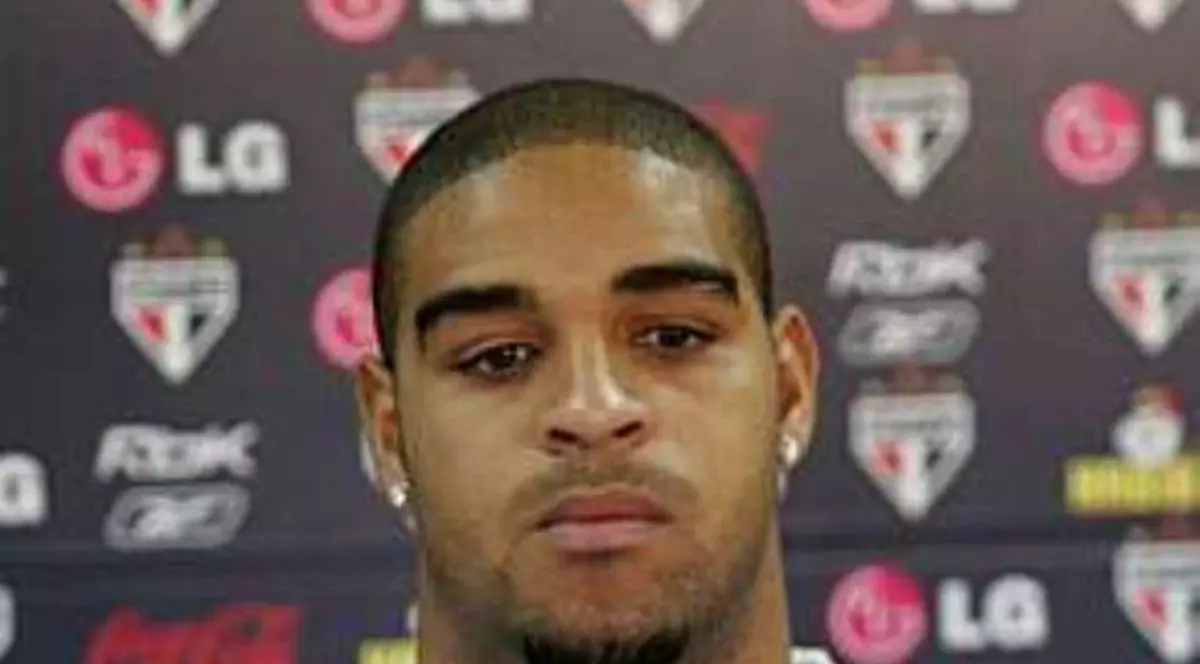 Adriano: ”Am sunat-o pe mama şi i-am zis că mă sinucid”