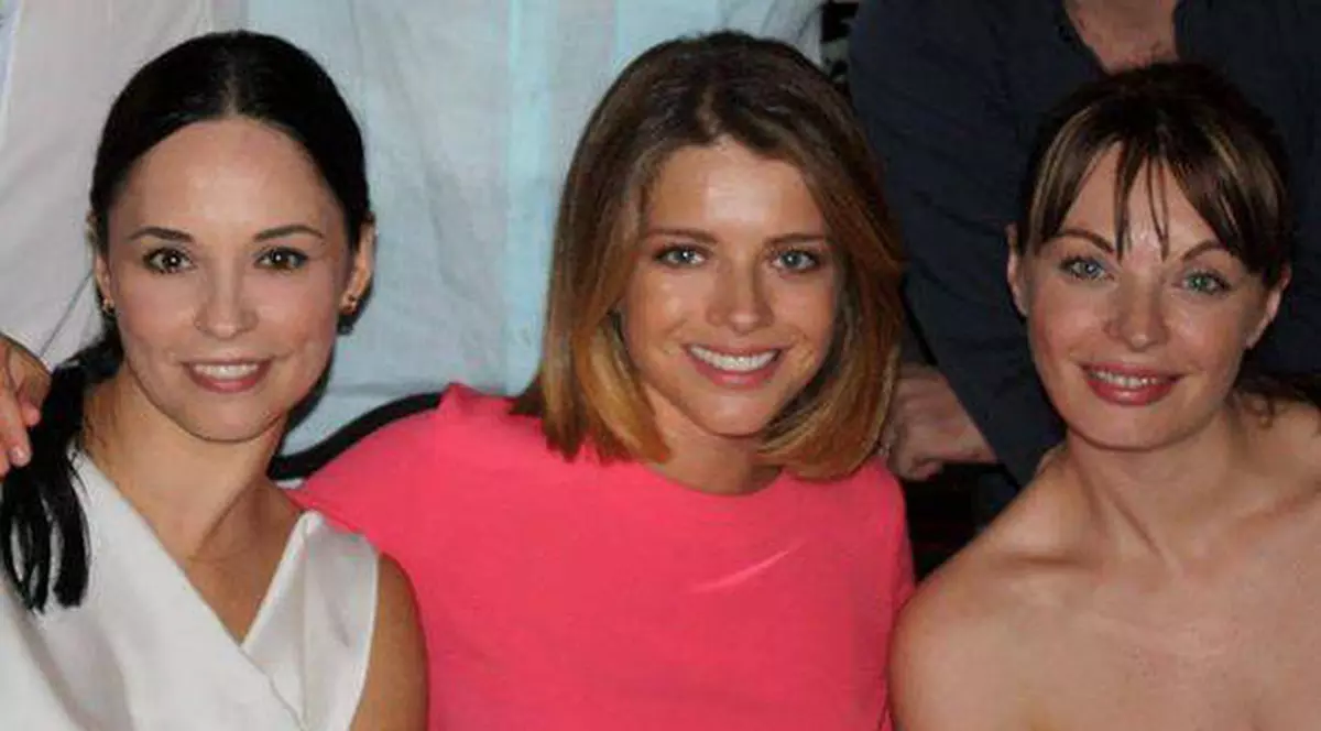 Îţi vine să crezi? SORA ANDREEI MARIN a făcut pe ZUGRAVUL! Iată pentru ce a muncit cu trafaletul