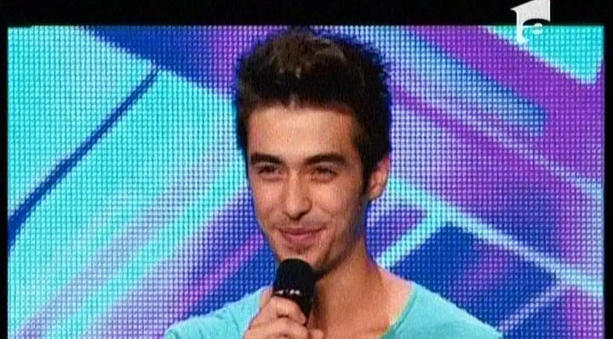 El este FRUMUȘELUL de care S-A ÎNDRĂGOSTIT DELIA! Vezi ce la trimis Cheloo să facă!