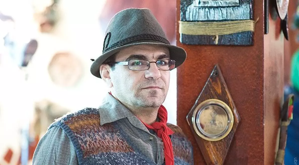 Mihai Mărgineanu se visează Tom Cruise în Top Gun! Ia lecţii de pilotaj şi vrea brevetul de zbor!