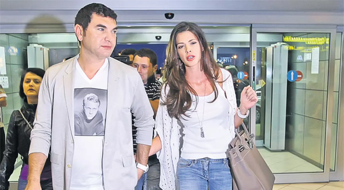 Alina şi Cristi Borcea fac plângere la Poliție împotriva Facebook