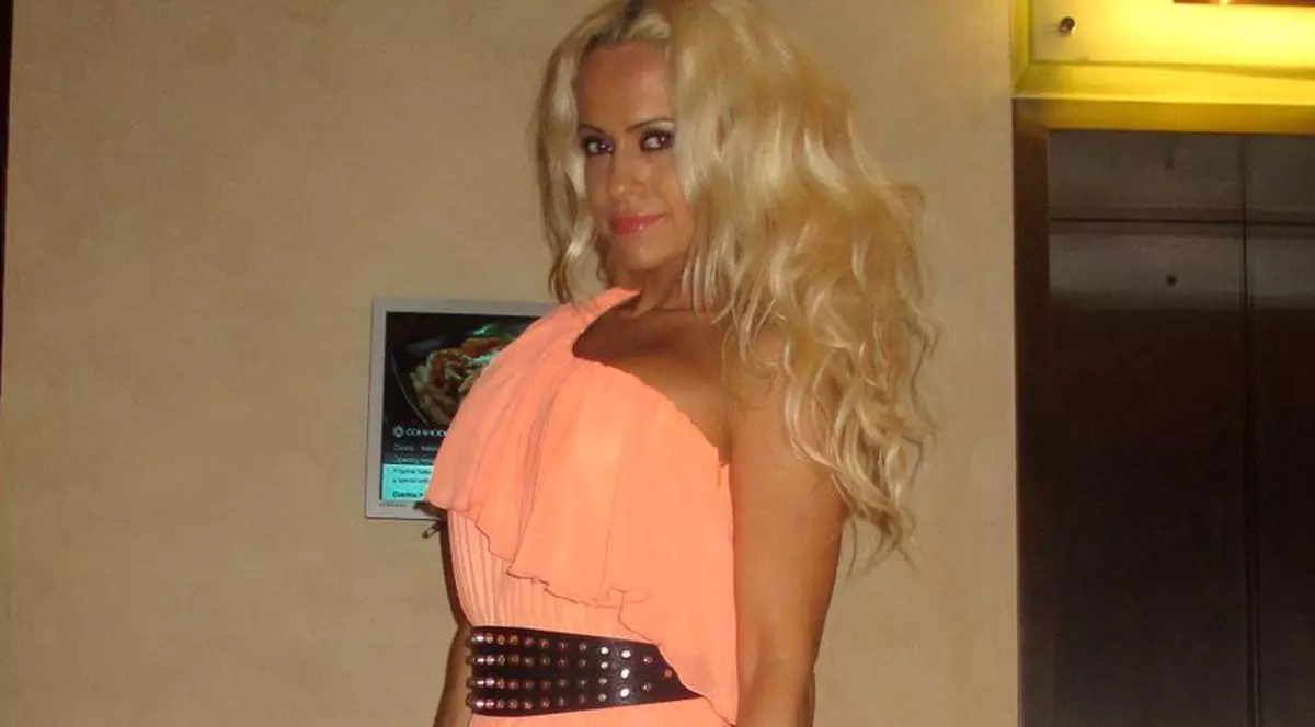 Anda Adam este o femeie atipică: "Urăsc să merg la cumpărături!"