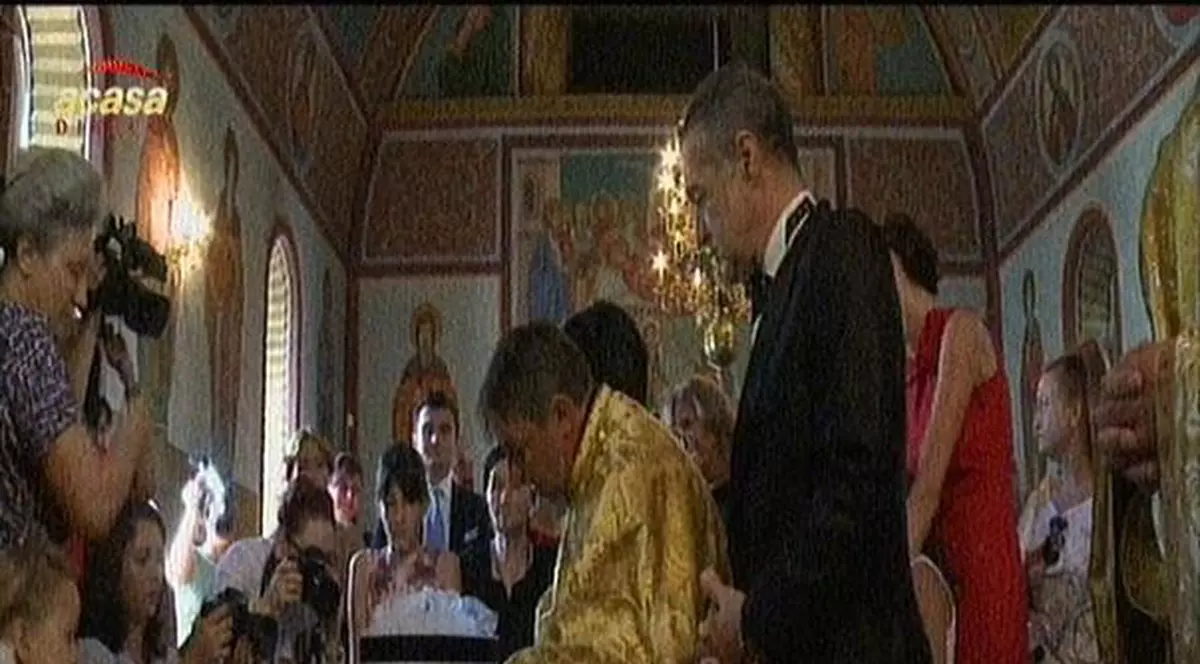 Becali, despre darul făcut la botezul băiatului lui Borcea: ”Eu nu cumpăr cadouri, sunt bărbat. Eu dau bani”