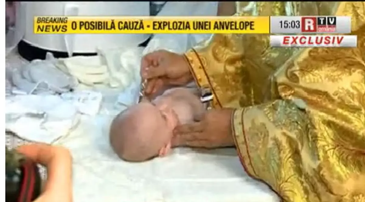 Cât de cuminte a fost George Alexandru Borcea la botez | FOTO