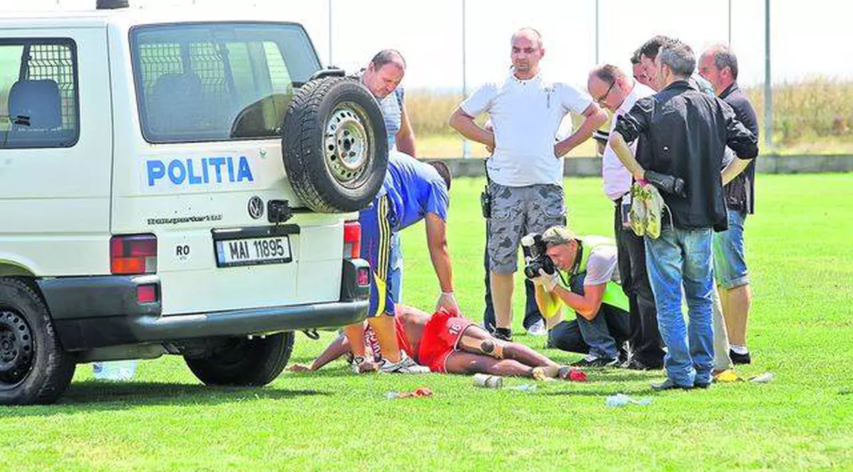Cadavrul fotbalistului nigerian Henry Chinonso a fost furat de la IML