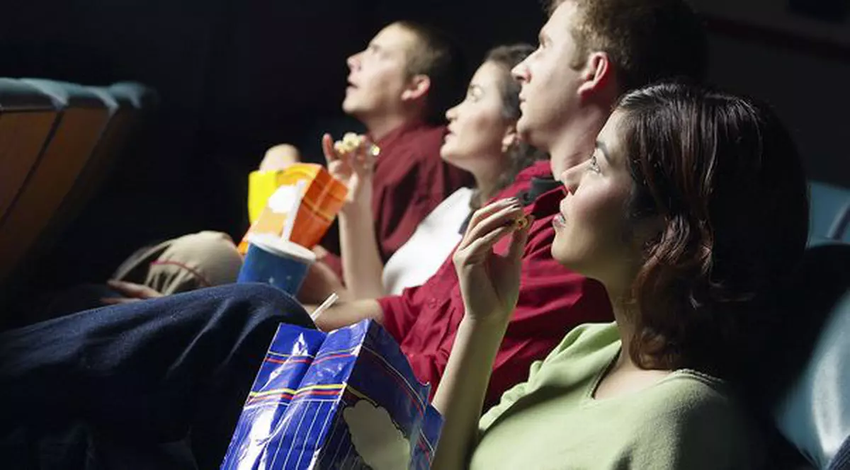 Noaptea Albă a Filmului Românesc, vineri spre sâmbătă