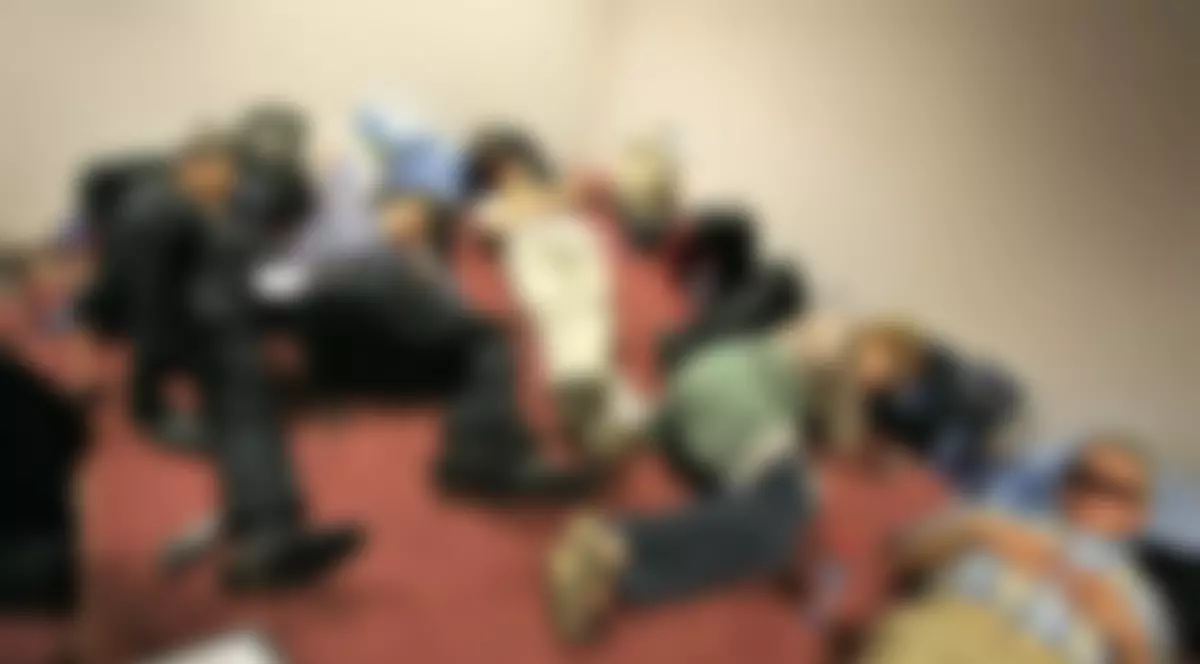 IMAGINEA asta spune TOTUL! DETALIUL ULUITOR pe care nu-l știai din TRECUTUL lui DAN CRUCERU! FOTO