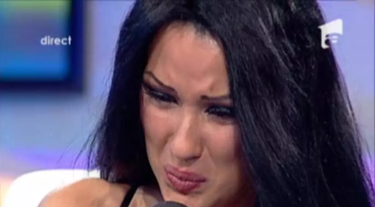 Cruduţa, ÎN LACRIMI LA TV! "Nu pot să mă UMILESC la nesfârşit!"