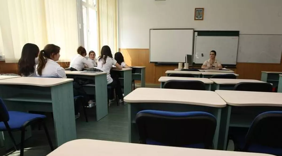 Profesor universitar, acuzat de furt