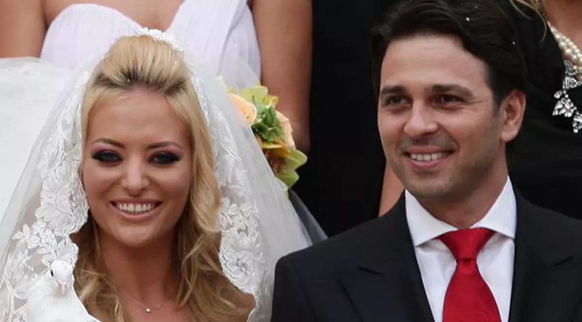 Delia Matache, lună de miere cu PĂDUCHI și PURICI