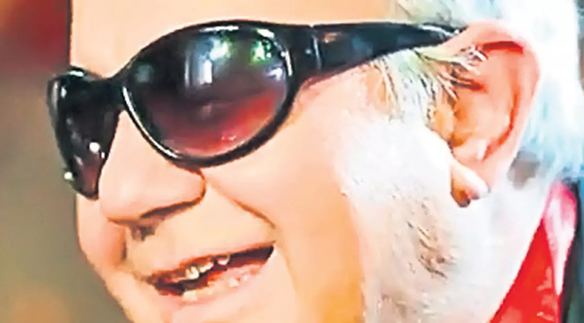 Soţia lui George Nicolescu şi-a rupt piciorul