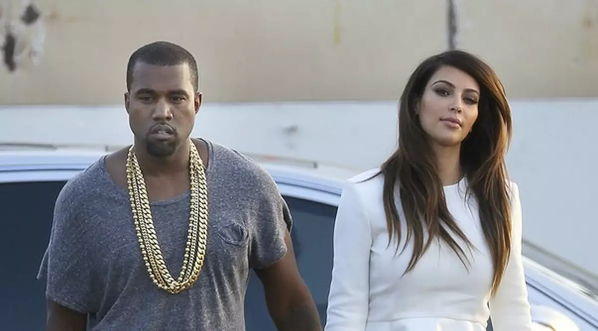 Cine-i mare cocalar? Kanye West, e clar! | FOTO