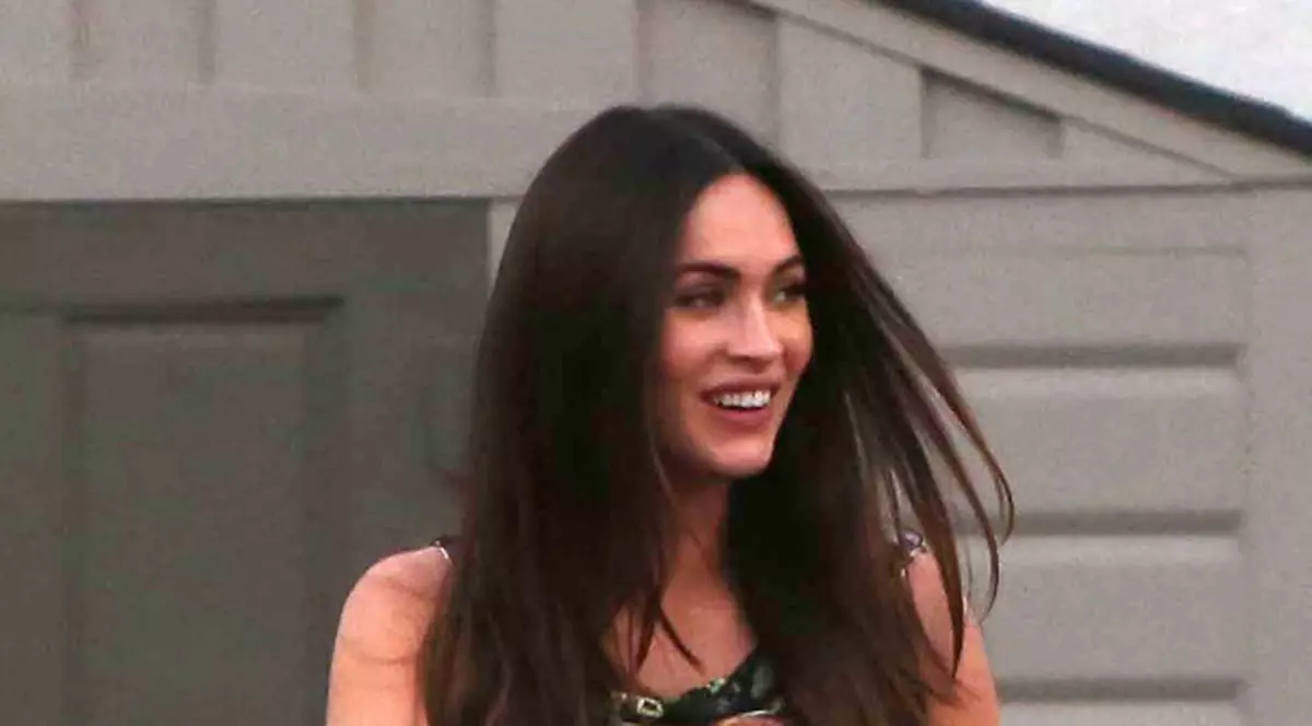 Vedete în timpul zilei, gameri în timpul nopţii