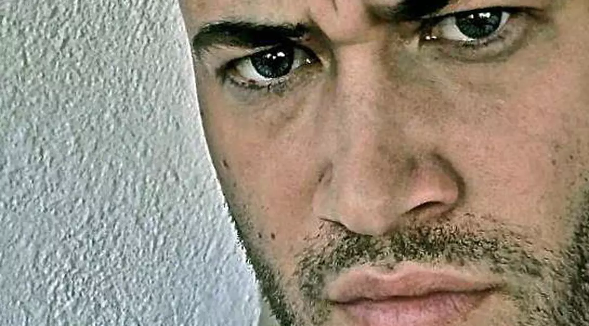 MIHAI BENDEAC, FLATAT de o DECLARAȚIE DE DRAGOSTE: "Când am citit, m-am simţit bărbat!"