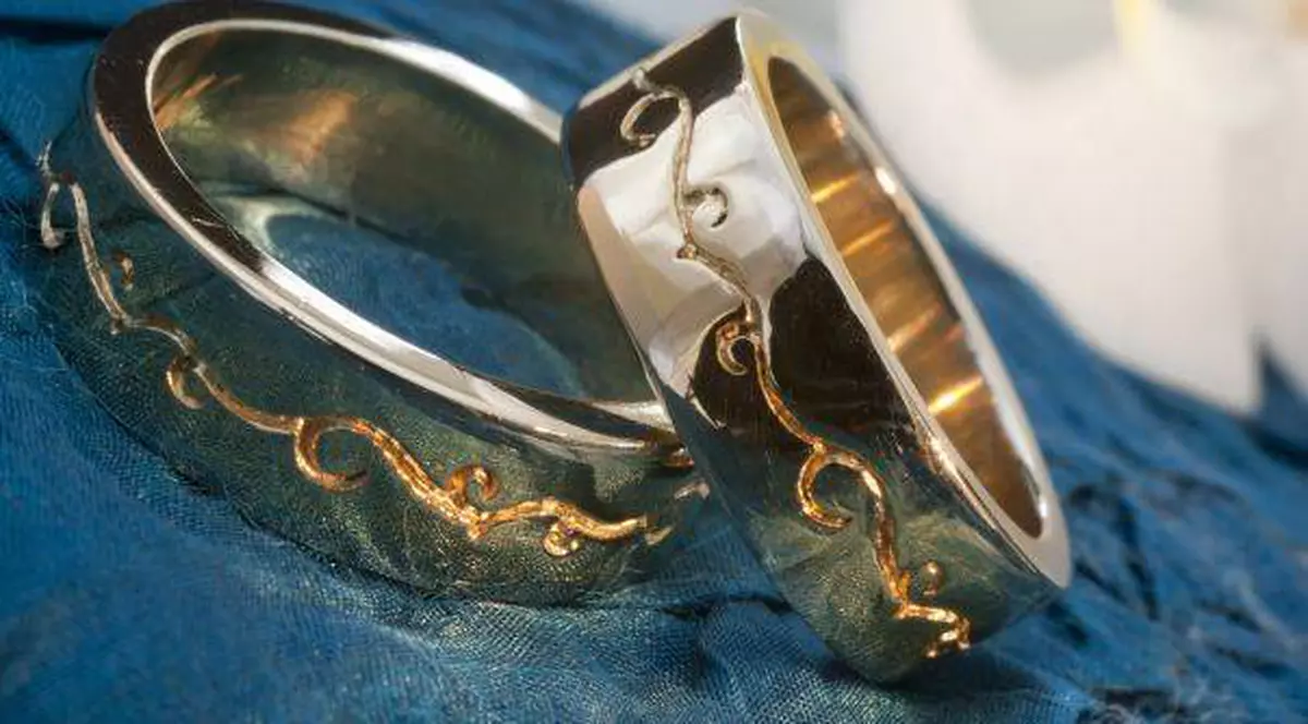 INTERESANT! Ştii cum trebuie sărbătorită aniversarea nunţii şi ce semnificaţie are?