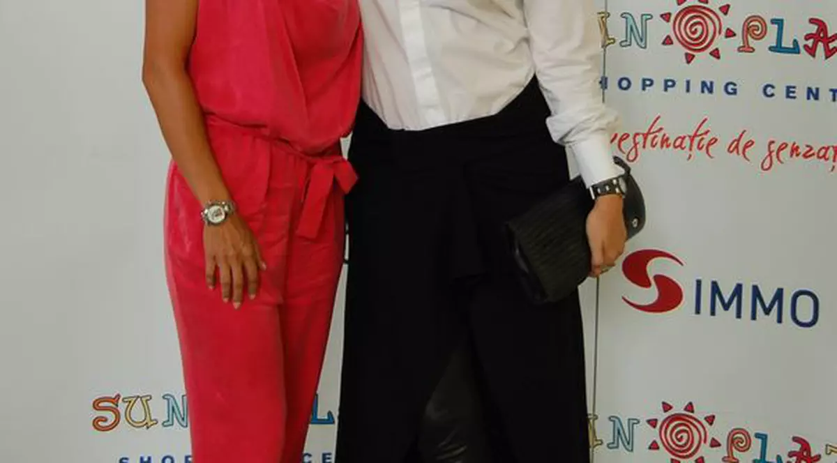 Ce bine le stă împreună acestor două vedete de top din România!