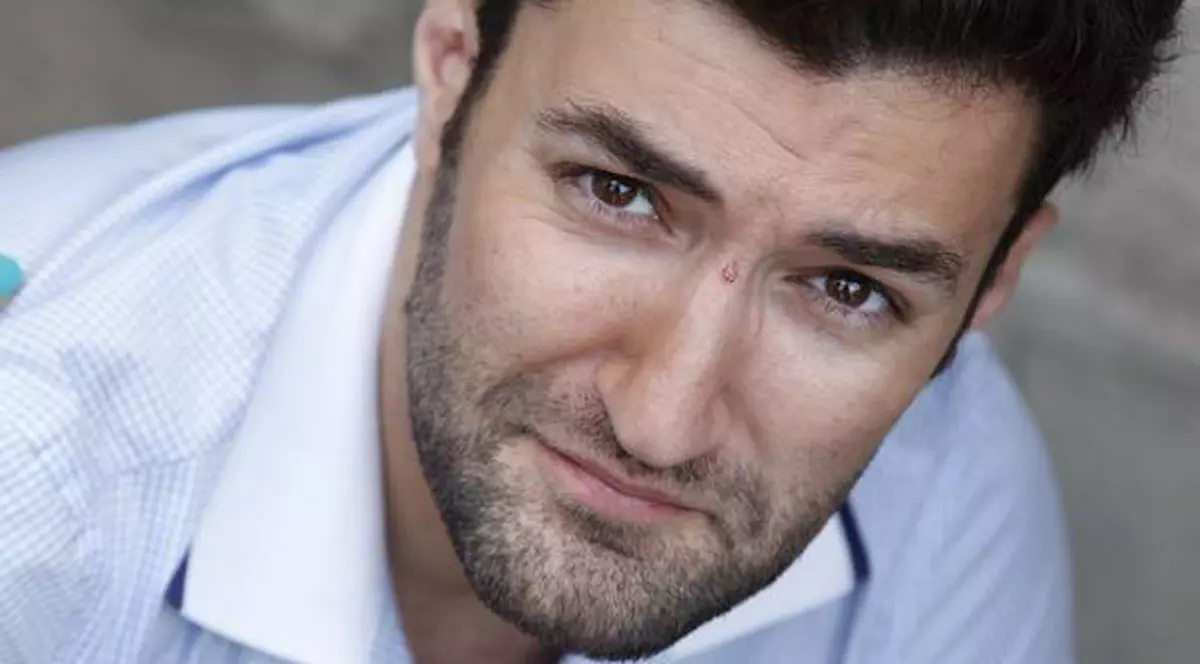 Smiley, pus pe șotii! SCHIMBAREA de LOOK care îl face DE NERECUNOSCUT | FOTO