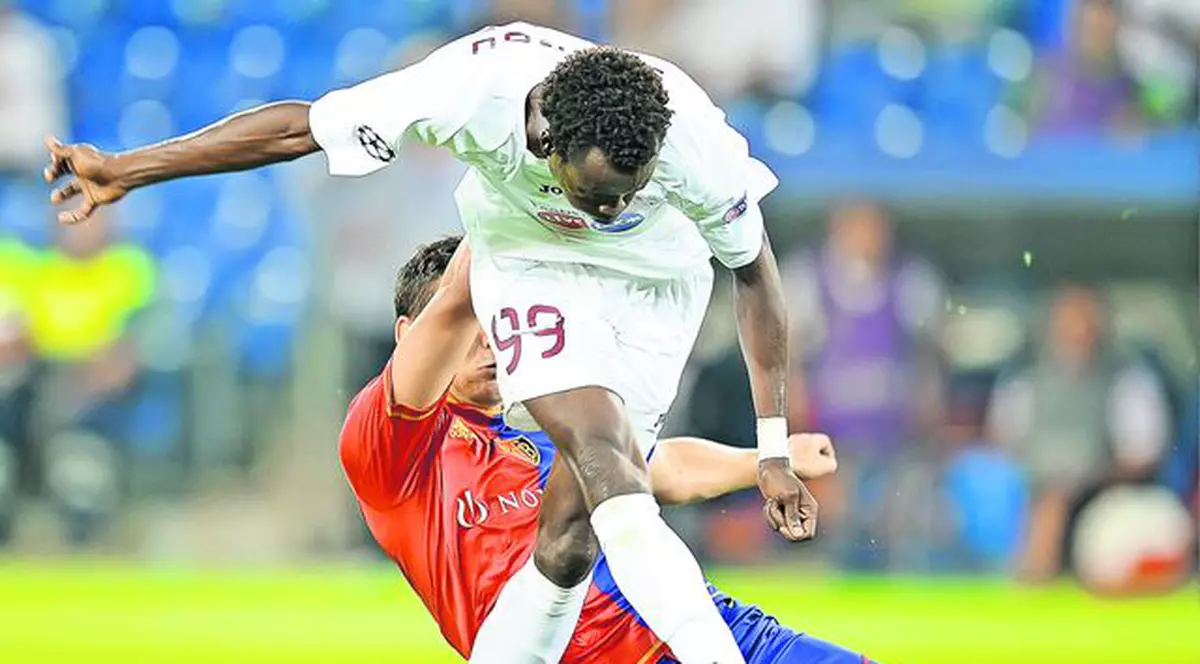 Fost fundaş al «ceferiştilor», francoportughezul Tony ştie cum pot realiza clujenii o surpriză în partida cu Sporting Braga: «Fiţi inteligenţi»