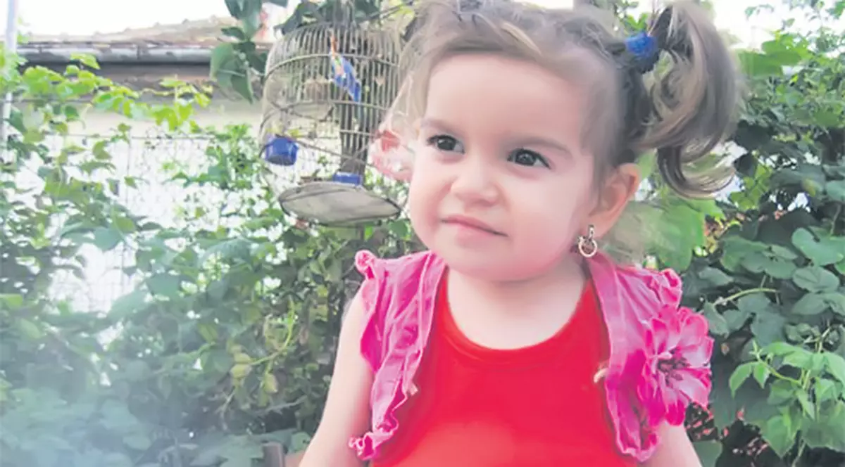 Ştefania are nevoie de lapte praf