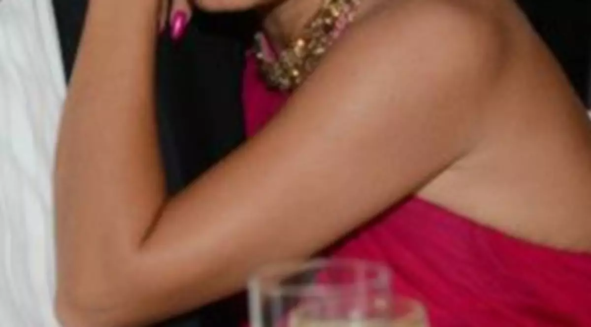 Elena Udrea, MOMENTE DE TANDREŢE CU SOŢUL EI, la nunta Elenei Băsescu! Uite ce fotografii a făcut publice | FOTO