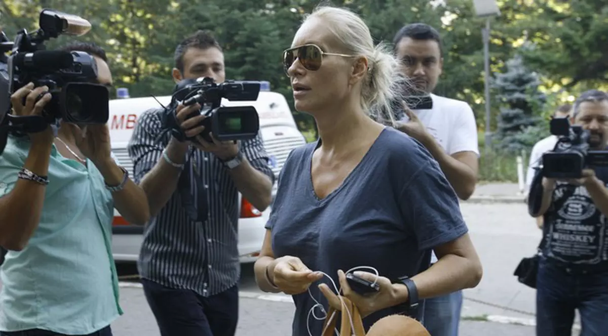 Pițurcă NU a MERS să facă TESTUL ADN! Vica și-a dus copilul degeaba la IML: "Vrea să se răzbune, să vedem cât de greu e fără el!"