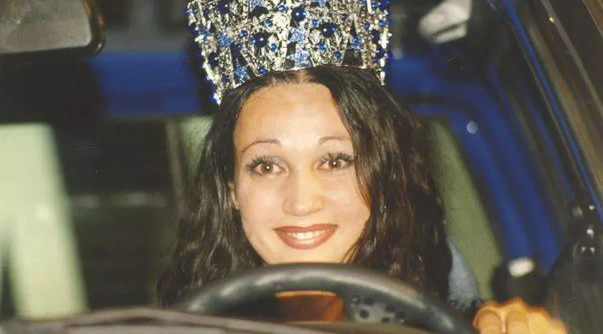 Îţi mai aminteşti cum arăta NICOLETA LUCIU la ÎNCEPUTUL CARIEREI? Uite cum s-a schimbat VEDETA de-a lungul timpului  | IMAGINI INEDITE