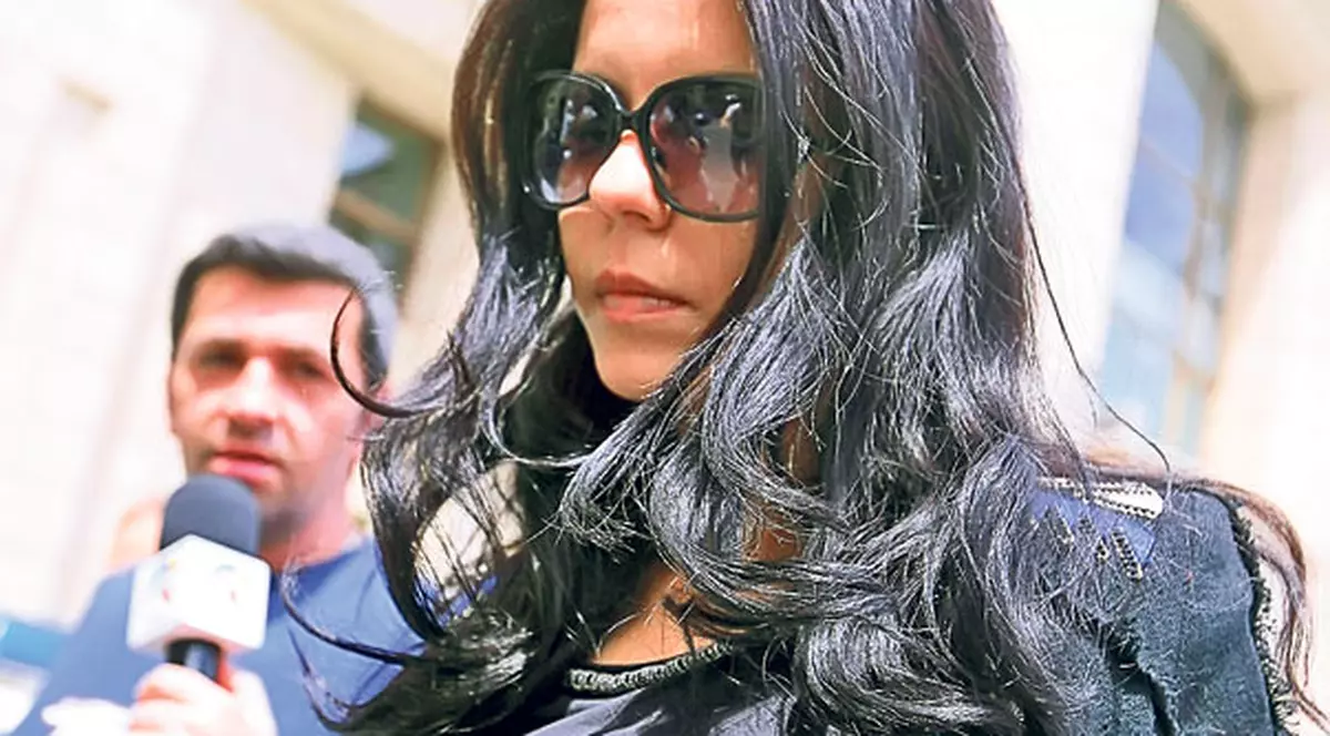 Andreea Marta a fost lăsată de procurori să-şi vadă socrii