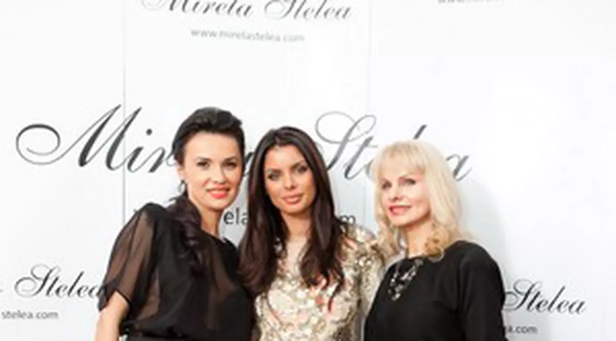 EXCLUSIV/ Anastasia Lazariuc a strâns toată familia în jurul ei. Petrece cu Ileana, dar și cu fiul său și copiii lor