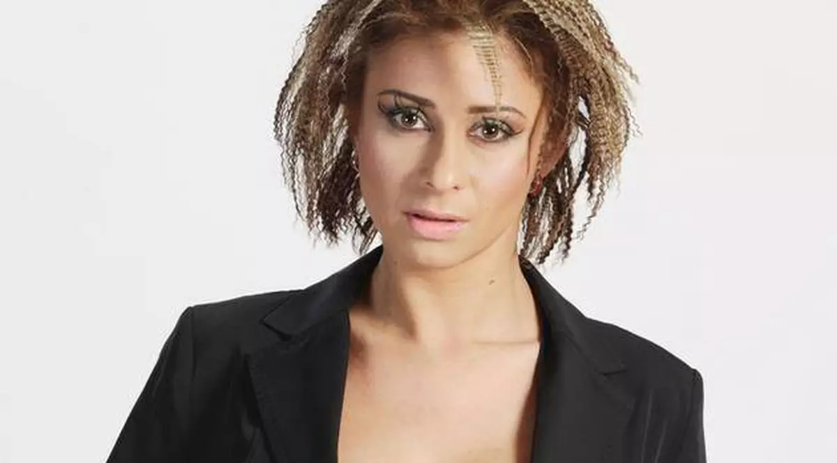 Rănită de Mariana Pfeiffer, Prodanca se tratează cu shopping la Milano și vilă în SUA