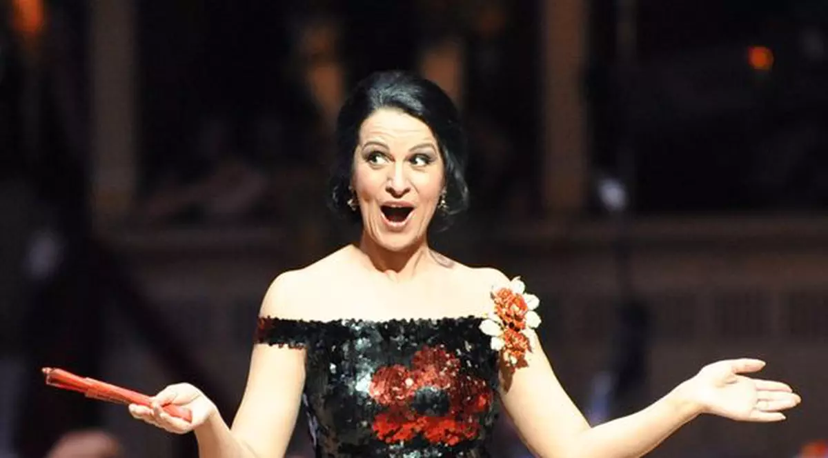 Ce onoare! Angela Gheorghiu a cântat în faţa reginei Elizabeta a II-a