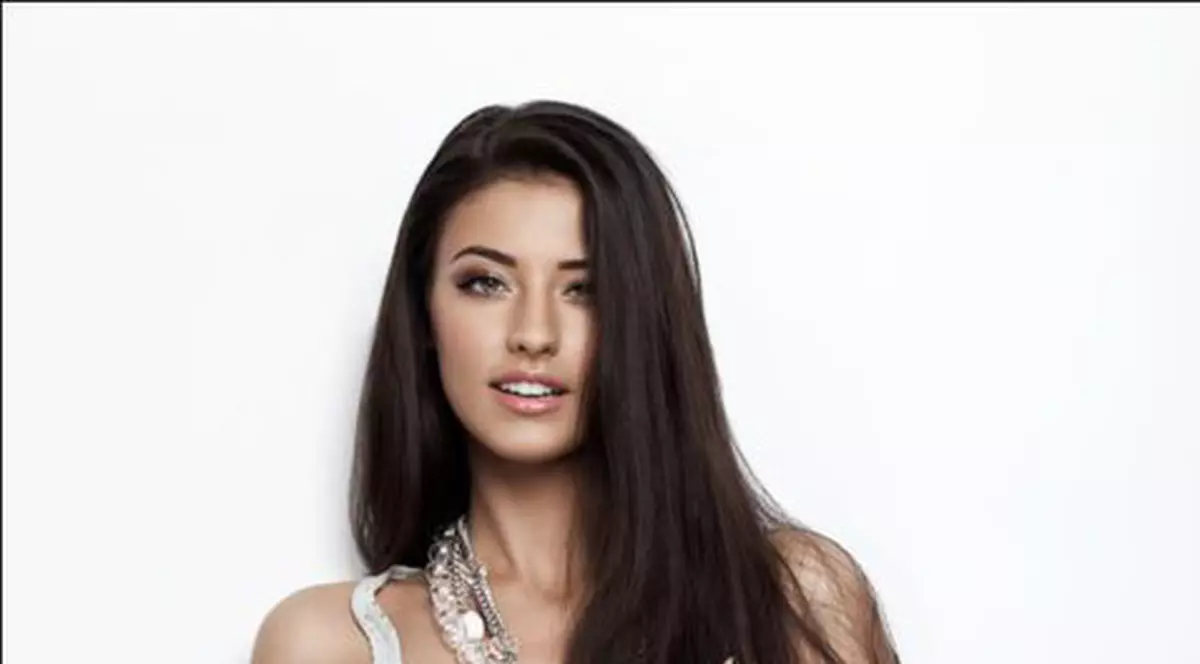 INCREDIBIL! Antonia A BLOCAT TRAFICUL în Bucureşti! | FOTO