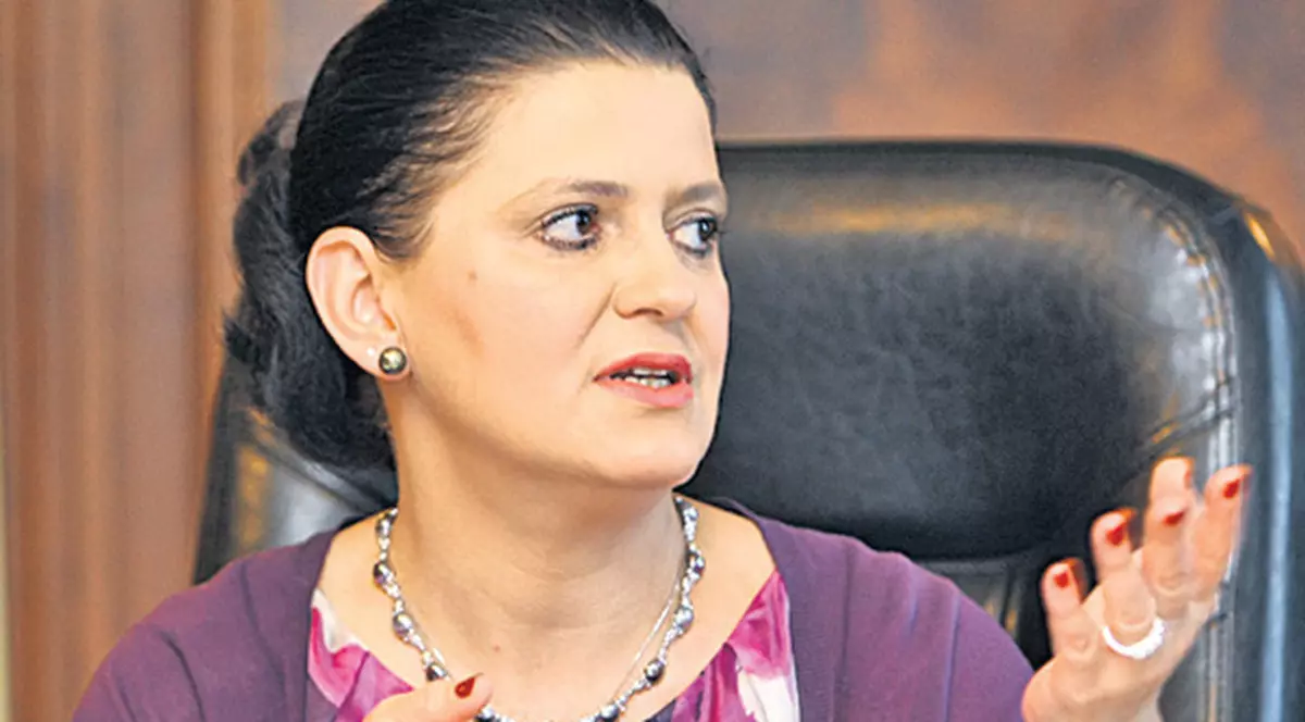 Pedelista Anca Boagiu se vrea vicepreşedintă a popularilor europeni