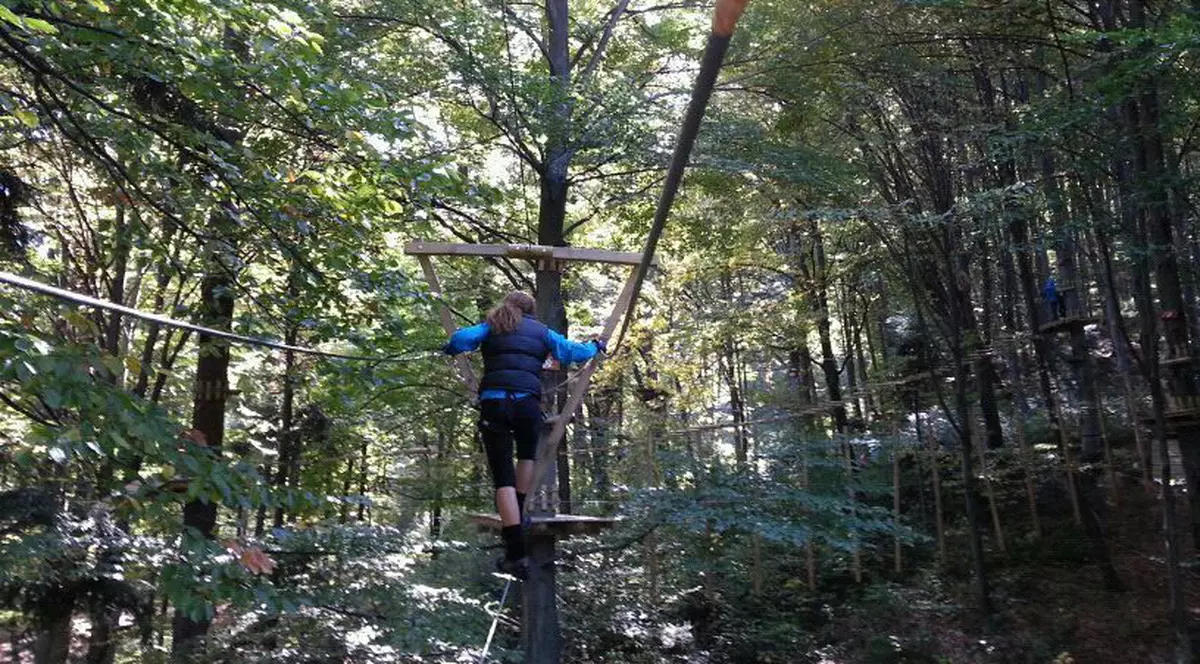 Cum se TRATEAZĂ Carmen Brumă de FRICA de ÎNĂLȚIME | FOTO