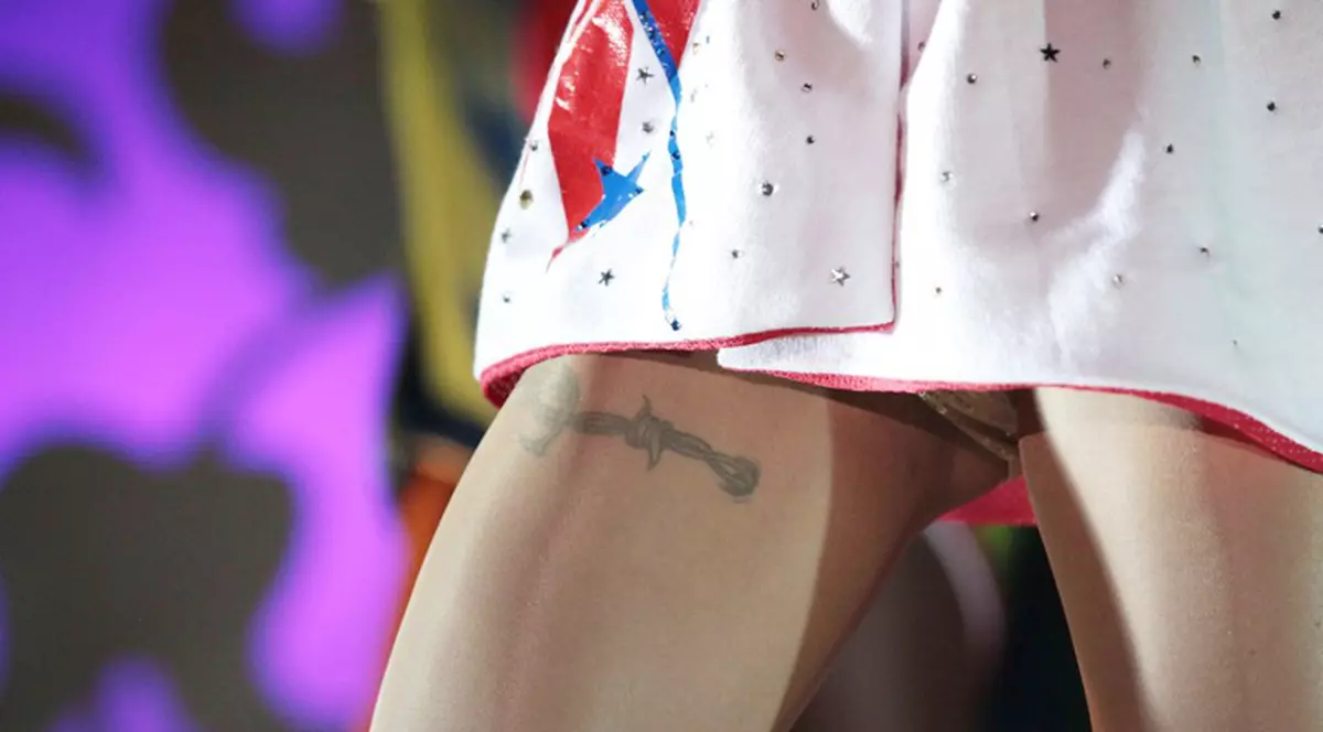 O cântăreață din afară rupe tăcerea despre fostul soț: ”Am fost la doctor, de teama să nu-mi fi dat BOLI VENERICE”