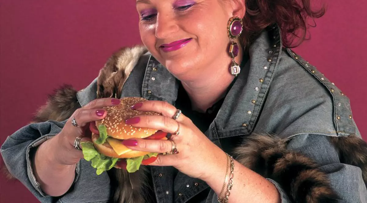 Cum poţi slăbi cu ajutorul reţelei de socializare Twitter