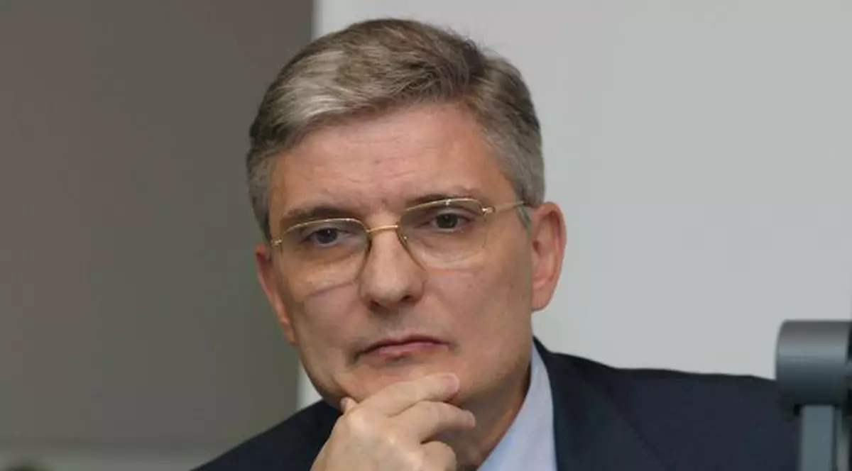 Consiliul Fiscal estimează că România va avea o cădere economică de 8%-9%, dacă pensiile vor creşte cu 40%
