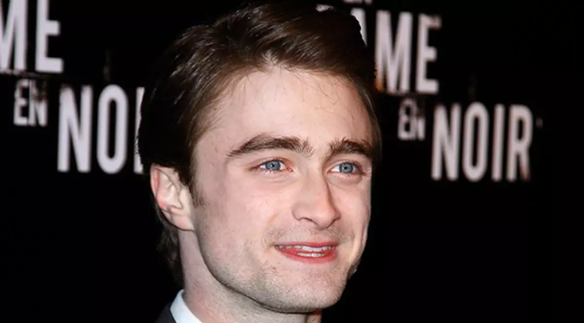 Daniel Radcliffe s-a despărţit de iubita lui şi i-a găsit IMEDIAT ÎNLOCUITOARE! 