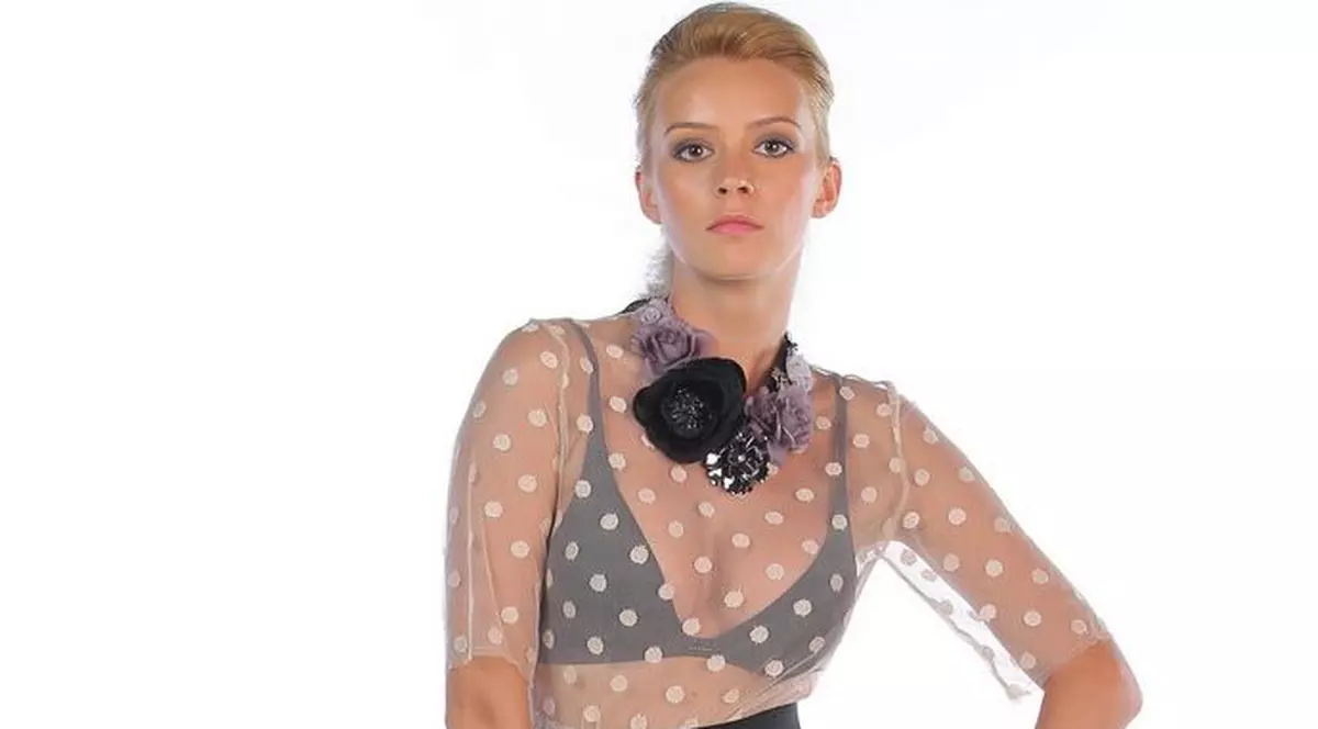 Diana Dumitrescu: "Am primit o palmă peste față care mi-a reamintit că nu e bine să te pui cu PROȘTII!"