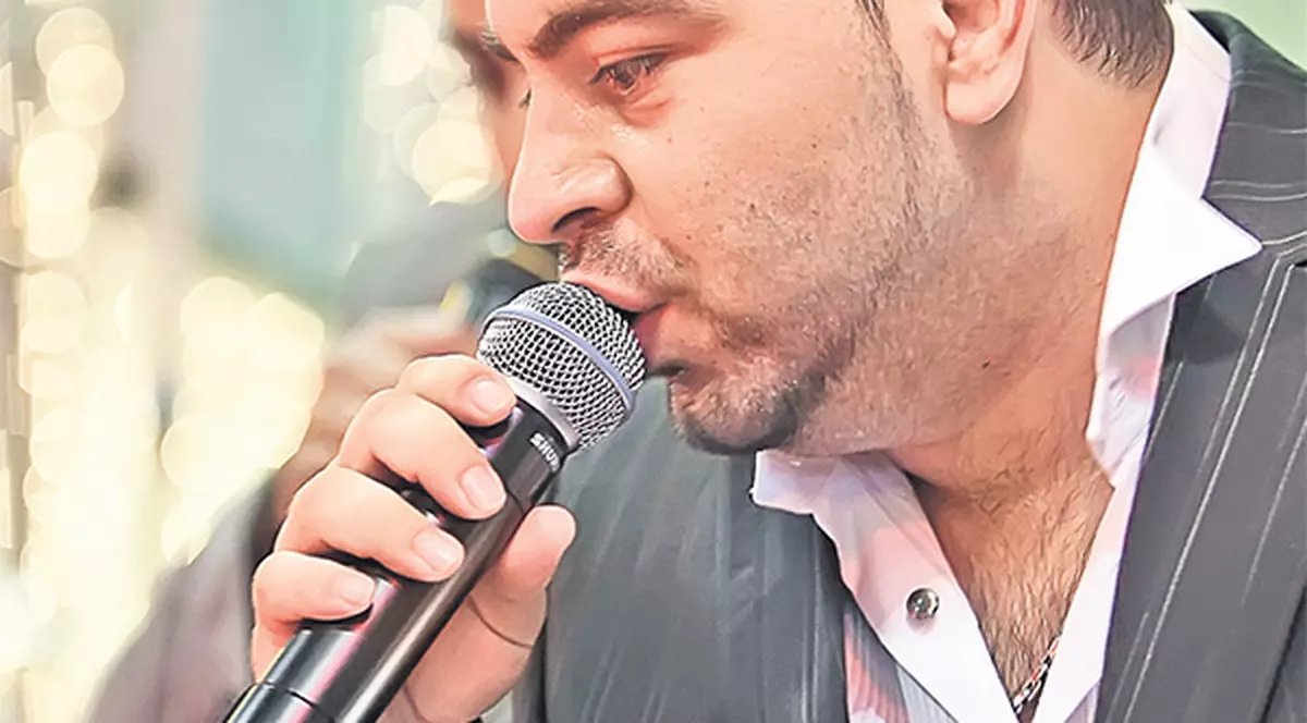 L-ai plătit pe Salam să-ţi cânte la nuntă? S-ar putea să iei ţeapă! EXCLUSIV