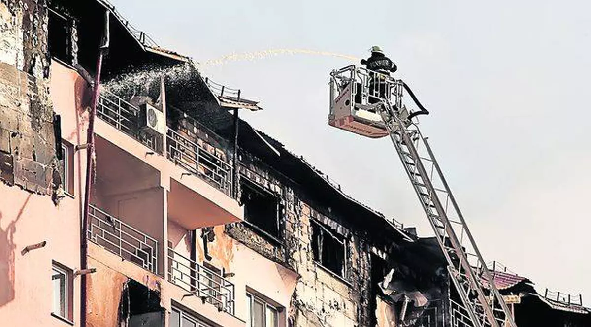 48 de apartamente noi, în Confort City, pentru persoanele afectate de incendiu