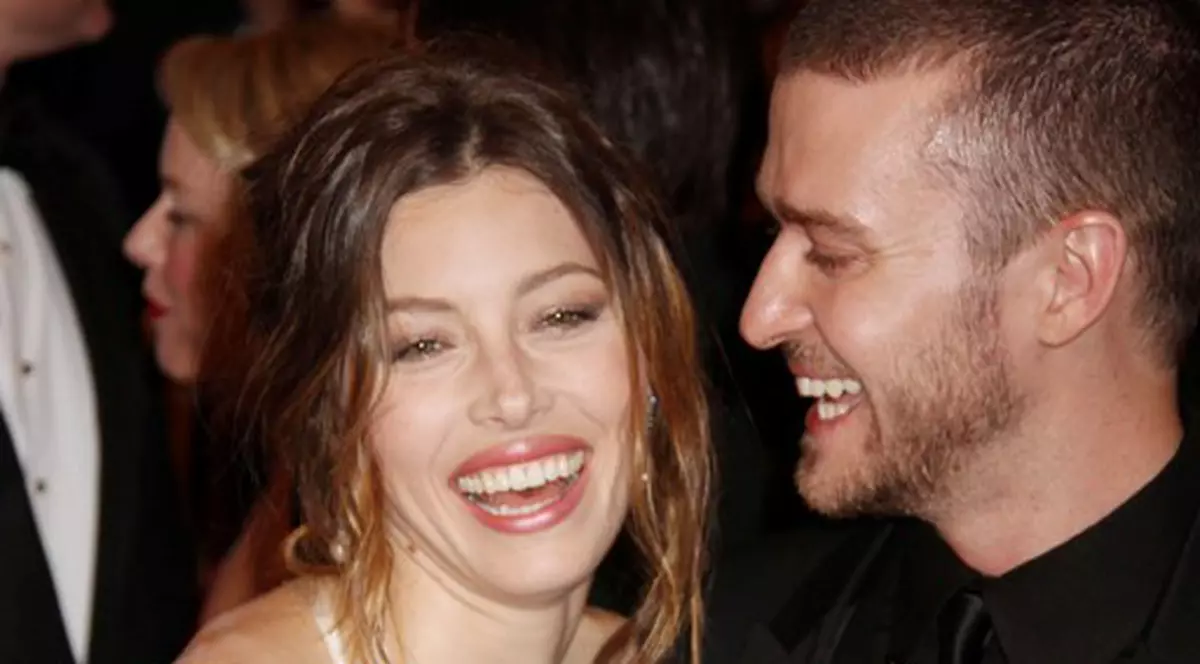Uite PRIMA IMAGINE de la NUNTA lui Justin Timberlake cu Jessica Biel! Vezi ce culoare a fost rochia miresei! FOTO ÎN ARTICOL!