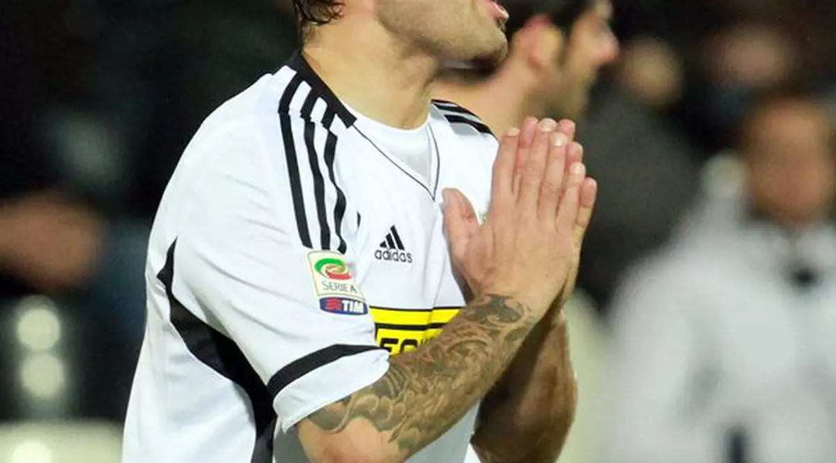 Mutu a marcat pentru Ajaccio primul său gol într-un meci oficial