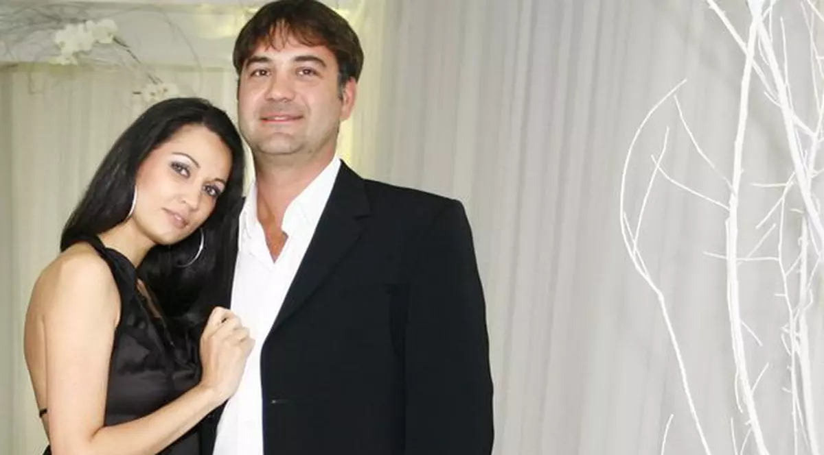 Ce crezi că ar trebui să facă Nicoleta Luciu, să DIVORȚEZE sau să-l IERTE pe Zsolt? VOTEAZĂ AICI!