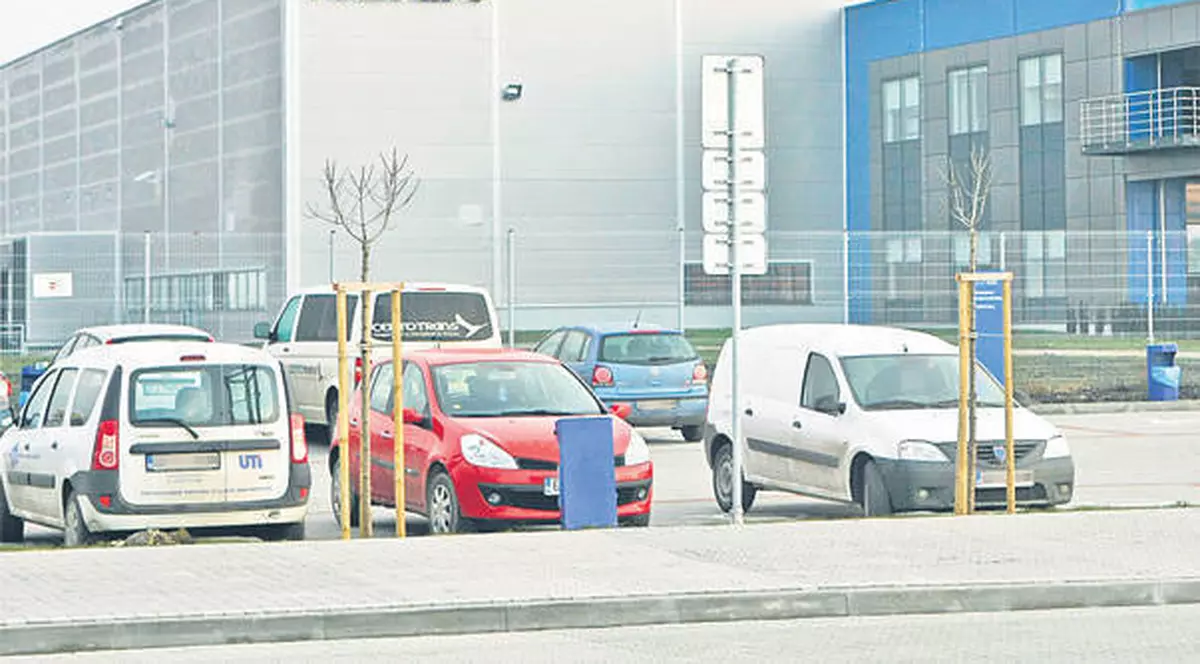 Europa îi ajută pe disponibilizaţii de la Nokia: 2,9 milioane de euro merg Jucu