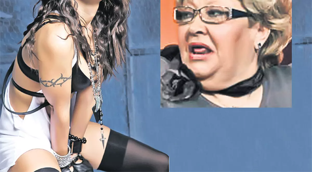 Oana Zăvoranu: "Mama este ameninţată de ţigani cu moartea" | EXCLUSIV