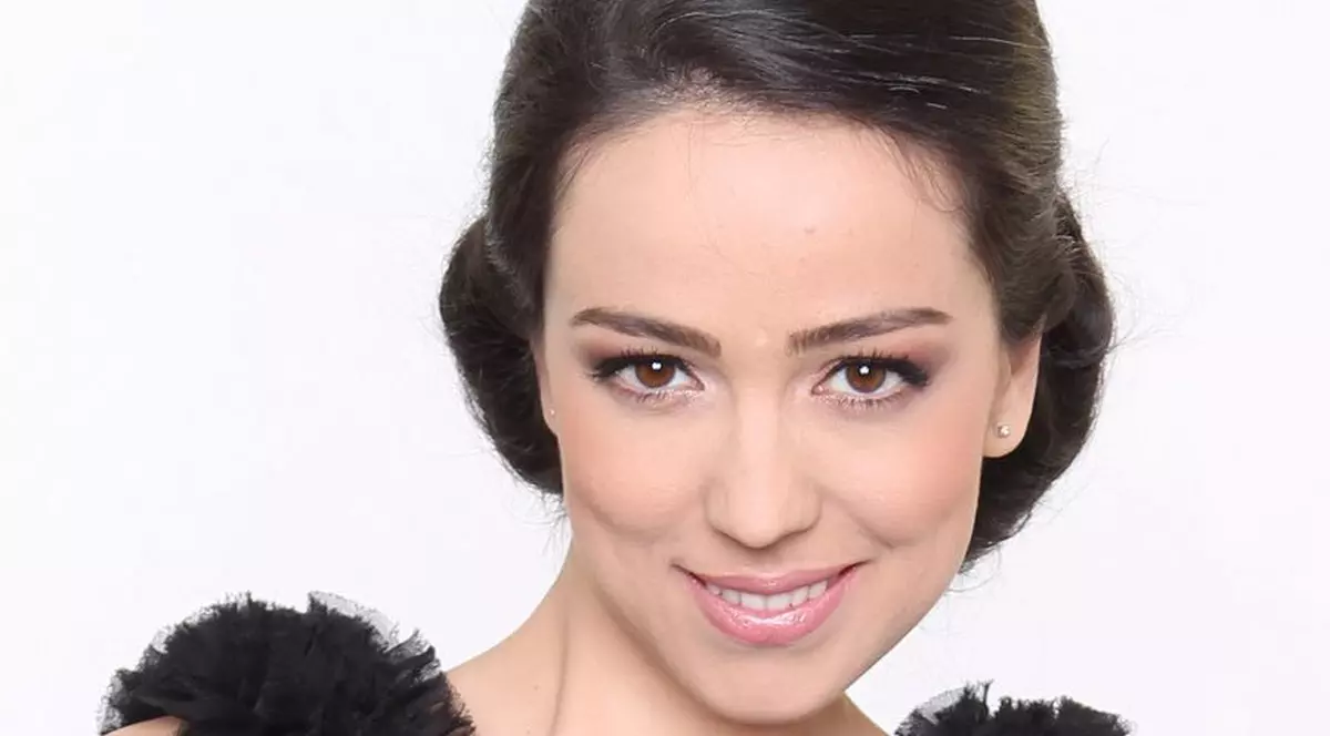 A băut doar LICHIDE o săptămână! Olivia Steer, slăbită din cauza curei de detoxifiere: "Pielea pare că se subțiază, iar obrajii că se topesc"