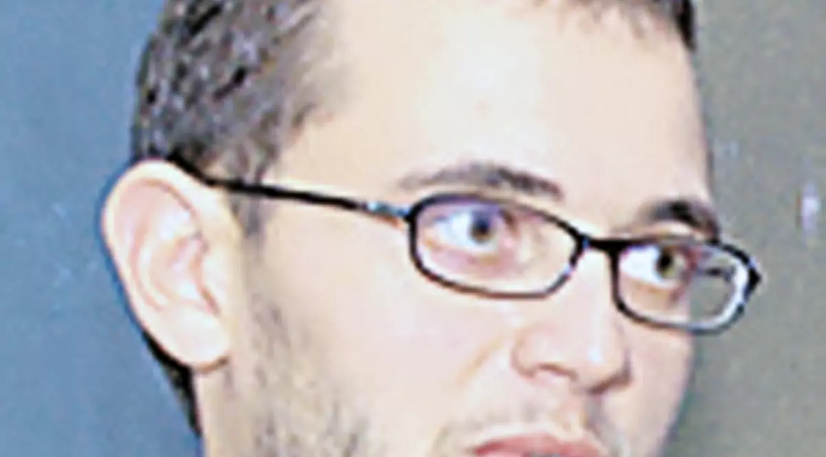 Oreste acuză că a fost jefuit de «hingherii» de maşini