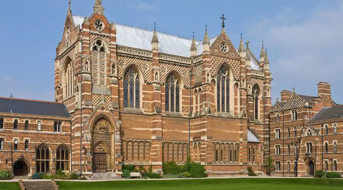 MOMENT ISTORIC | Limba română, predată la Oxford